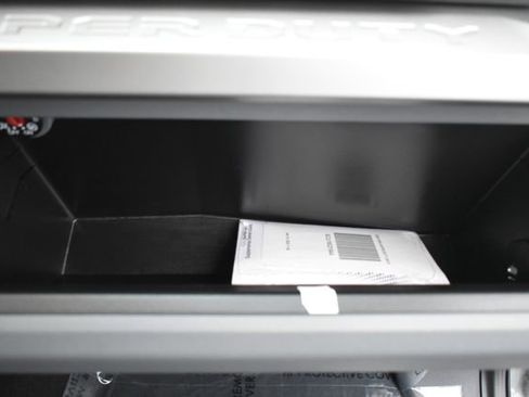 Used 2025 Ford F250 XLT image 41