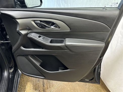 Certified 2020 Chevrolet Traverse LT image 29