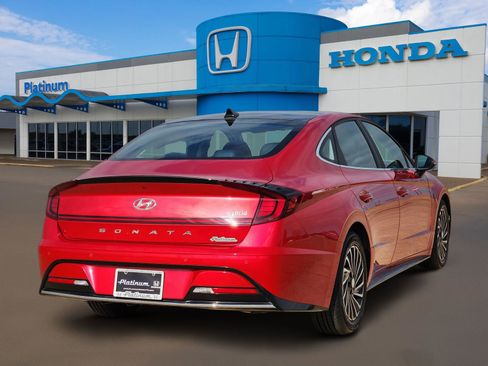 Used 2021 Hyundai Sonata Limited image 4