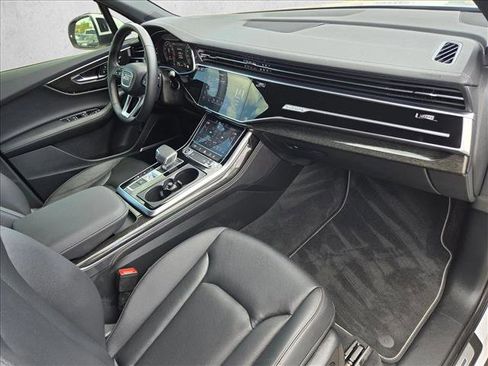 Used 2025 Audi Q7 3.0T Premium Plus w/ Premium Plus Package AWD/4WD image 22