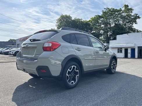 Used 2017 Subaru Crosstrek 2.0i Limited AWD/4WD image 4
