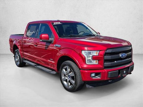 Used 2017 Ford F150 Lariat w/ Equipment Group 502A Luxury AWD/4WD image 3