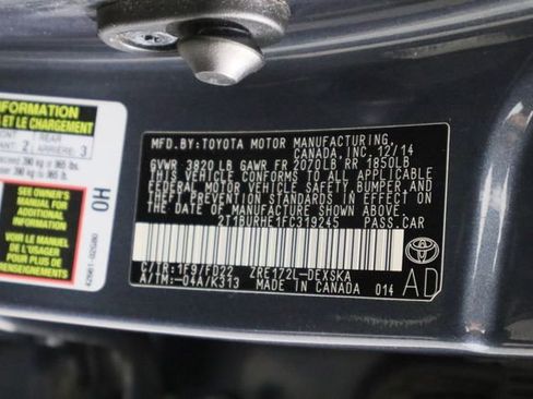 Used 2015 Toyota Corolla S image 32