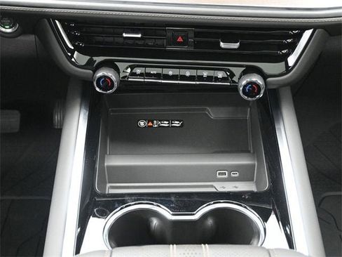 New 2026 Chevrolet Tahoe High Country image 27