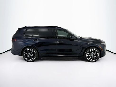 Used 2026 BMW X7 xDrive40i w/ M Sport Package AWD/4WD image 4