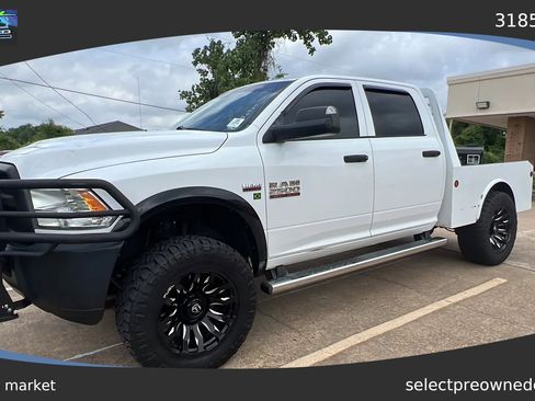Used 2014 RAM 2500 Tradesman AWD/4WD image 5