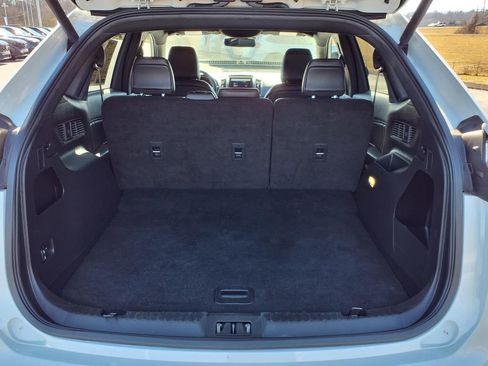 Used 2024 Ford Edge ST-Line image 25