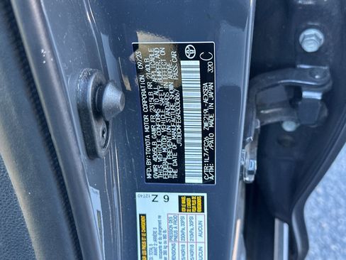 Used 2024 Toyota Corolla SE image 26