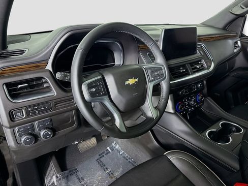 Used 2024 Chevrolet Tahoe Premier image 9