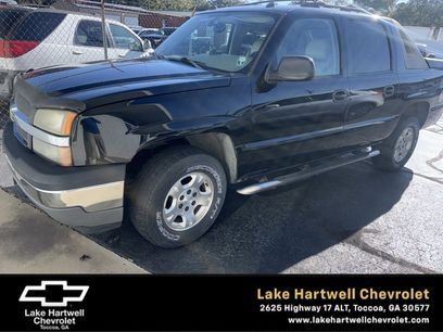 Used 2005 Chevrolet Avalanche Z71 w/ Sun And Sound Package
