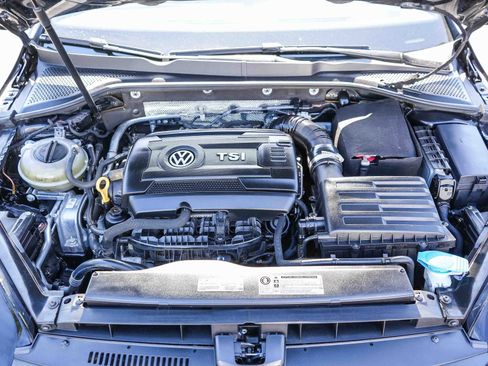 Used 2017 Volkswagen GTI S FWD image 27