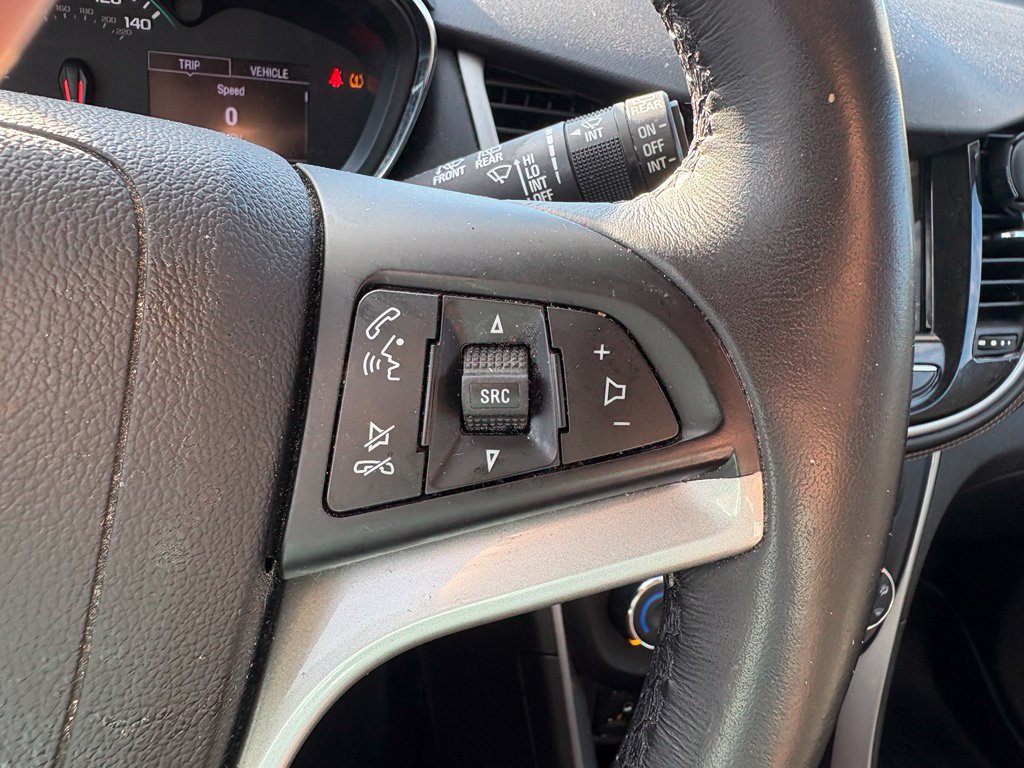 Used 2019 Chevrolet Trax LT w/ LT Convenience Package FWD image 15