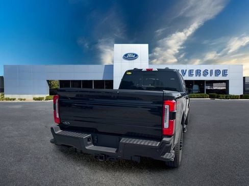 Certified 2025 Ford F250 Platinum AWD/4WD image 5