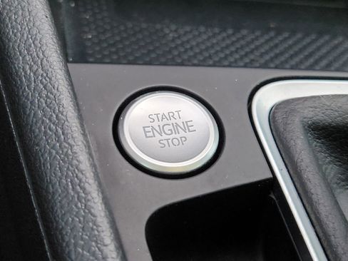 Used 2024 Volkswagen Jetta SEL image 21