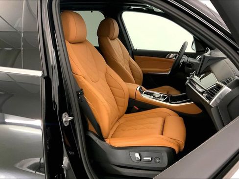 New 2026 BMW X5 xDrive40i w/ Premium Package image 7