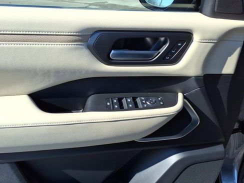 New 2026 Nissan Armada Platinum Reserve image 5