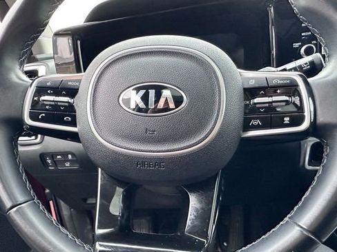 Used 2021 Kia Sorento SX image 11