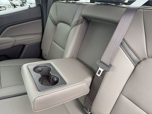 New 2026 Chevrolet Colorado ZR2 w/ Technology Package image 33