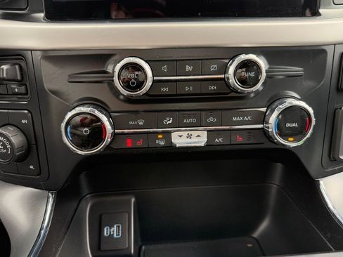 Used 2022 Ford F150 XLT w/ Equipment Group 302A High image 25