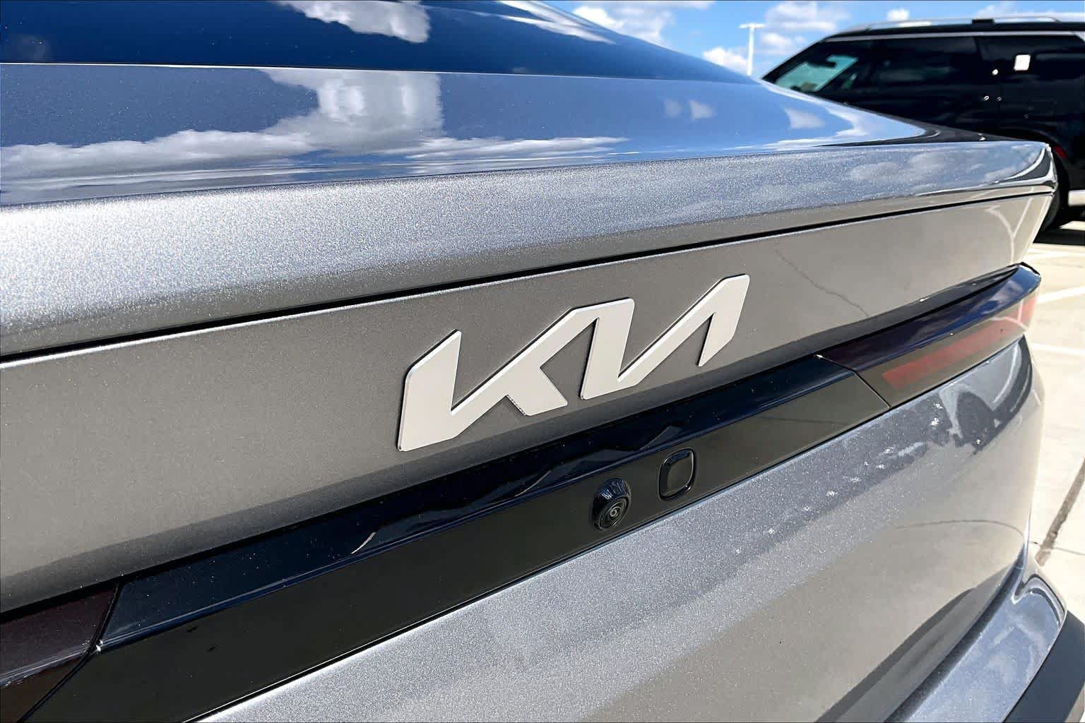 Used 2025 Kia K4 FWD image 10