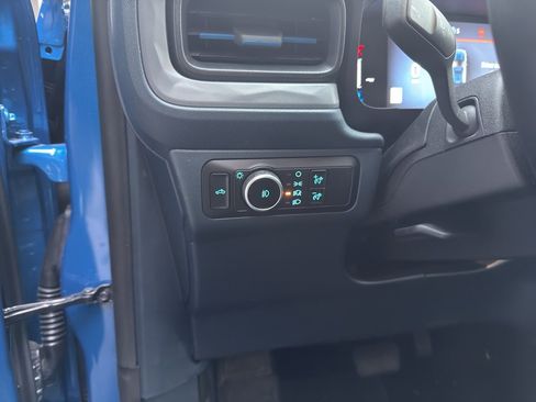 New 2025 Ford Maverick Lobo AWD/4WD image 17