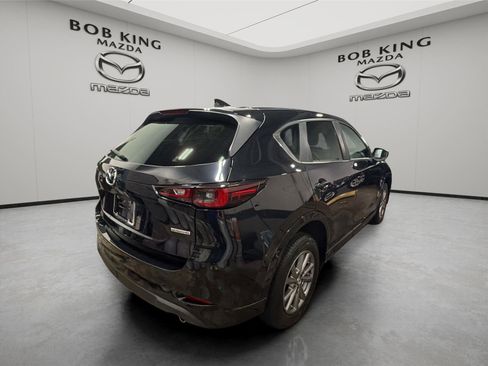 Used 2024 MAZDA CX-5 AWD 2.5 S w/ Preferred Package image 5
