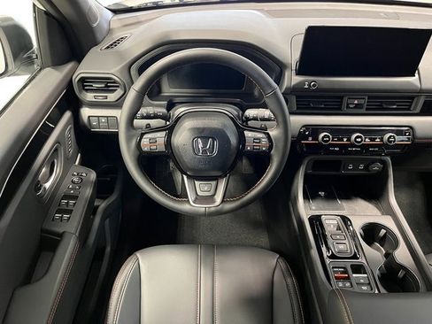 New 2026 Honda Pilot TrailSport image 21