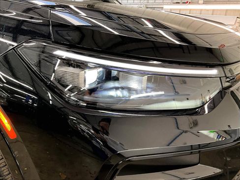 New 2026 Volkswagen Tiguan SE R-Line image 33