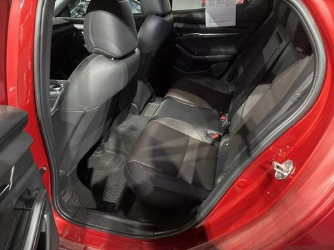 Used 2024 MAZDA MAZDA3 Hatchback w/Premium Plus Pkg image 15