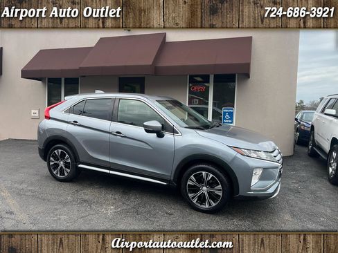 Used 2020 Mitsubishi Eclipse Cross SE image 1