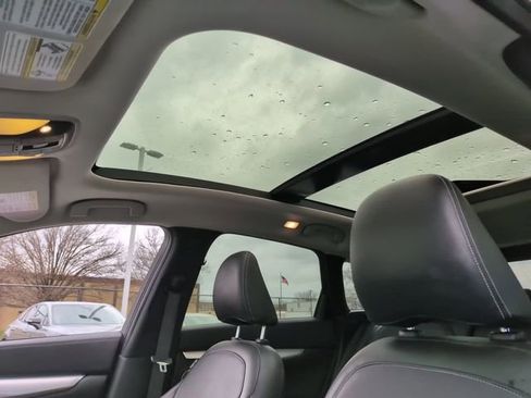 Used 2019 INFINITI QX50 Essential w/ Premium Heat Package image 15