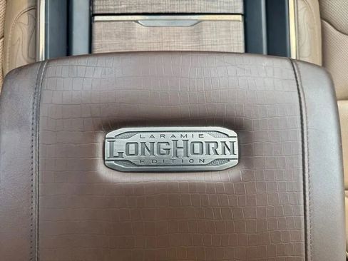 Used 2019 RAM 1500 Laramie Longhorn AWD/4WD image 28