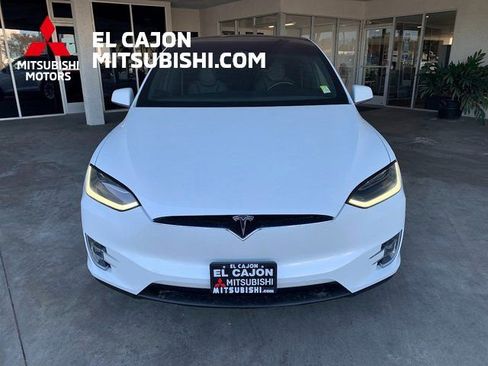 Used 2018 Tesla Model X 75D AWD/4WD image 10