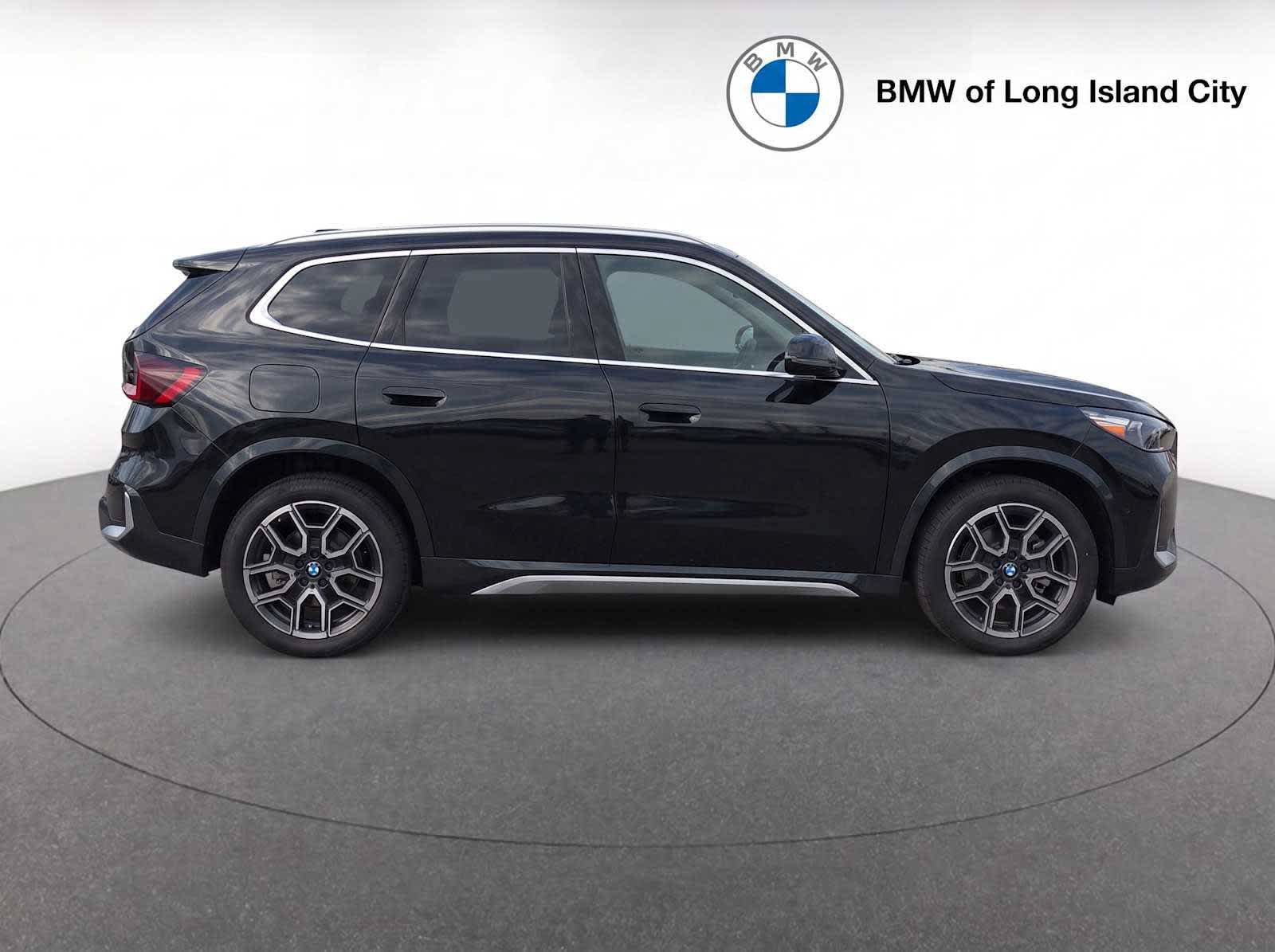 New 2026 BMW X1 xDrive28i w/ Convenience Package AWD/4WD image 8