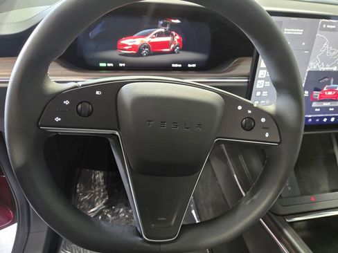 Used 2026 Tesla Model X AWD/4WD image 16