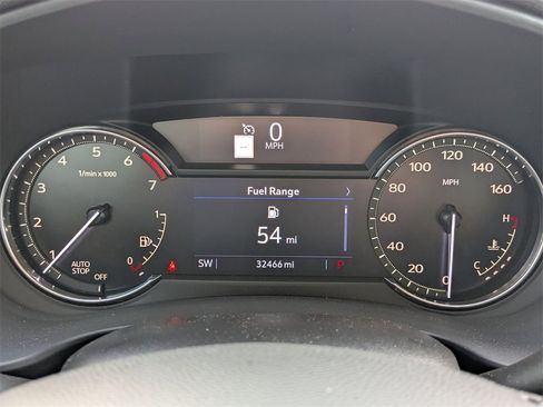 Used 2022 Cadillac XT4 Premium Luxury w/ Enhanced Visibility Package image 11