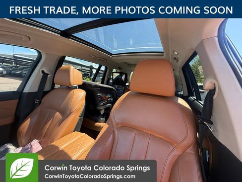 Used 2020 BMW X7 xDrive40i w/ Premium Package AWD/4WD image 12