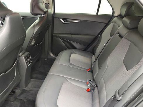 Used 2023 Kia Niro EX image 20