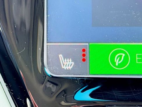 Used 2020 Chevrolet Bolt LT image 38