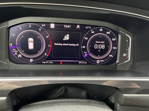 Used 2022 Volkswagen Tiguan SEL R-Line image 33