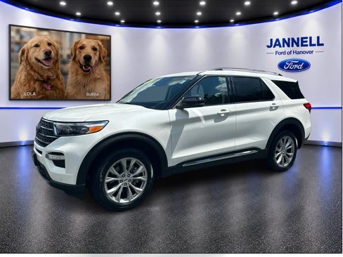 Used 2024 Ford Explorer XLT w/ Equipment Group 202A AWD/4WD image 1