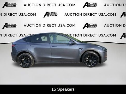 Used 2021 Tesla Model Y Long Range AWD/4WD image 6