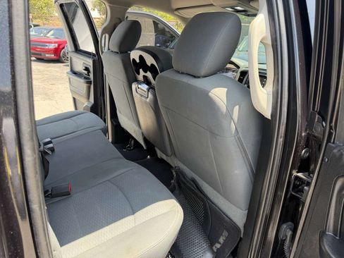 Used 2016 RAM 1500 Express w/ Black Ram 1500 Express Group AWD/4WD image 20
