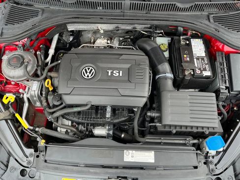 Used 2019 Volkswagen Jetta GLI image 24
