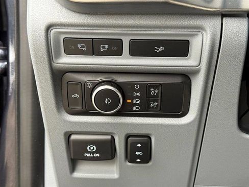 Used 2022 Ford F150 Lariat image 26