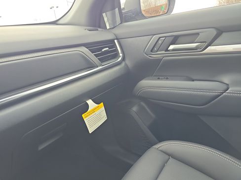 New 2026 GMC Terrain Elevation image 28