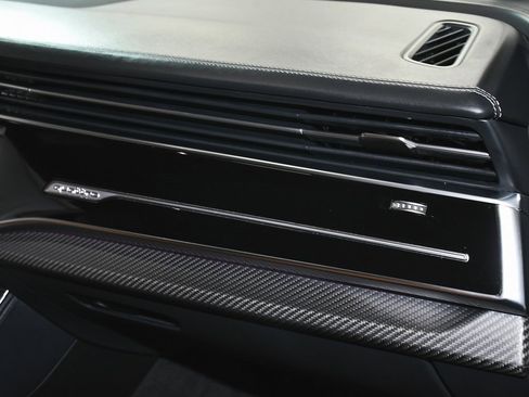 Used 2024 Audi RS Q8 w/ Black Optic Package image 87