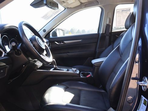 Used 2019 MAZDA CX-5 Touring image 24