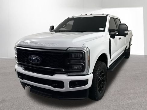 Used 2025 Ford F250 XL w/ STX Appearance Package AWD/4WD image 1
