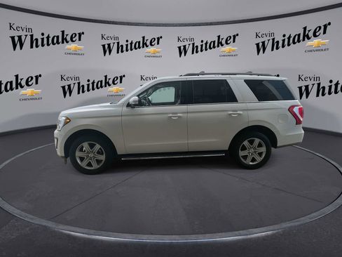 Used 2021 Ford Expedition XLT image 5